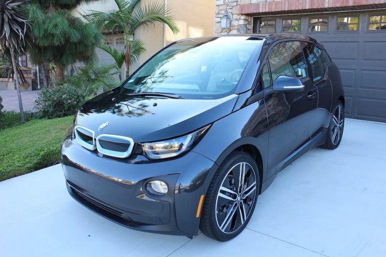 Best Bike Rack For BMW i3/i3s 2023 Reviews & Buying Guide