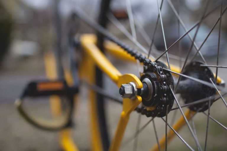 How Often Should You Lube Your Bike Chain With Wet Or Dry Lube?