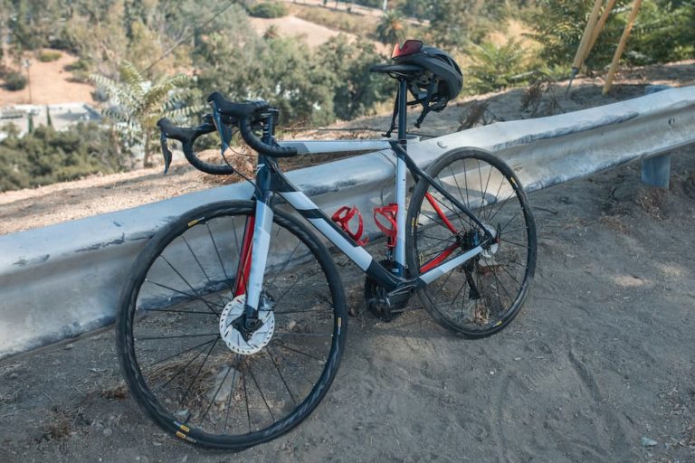 How to Lock Your Helmet to Your Bicycle?